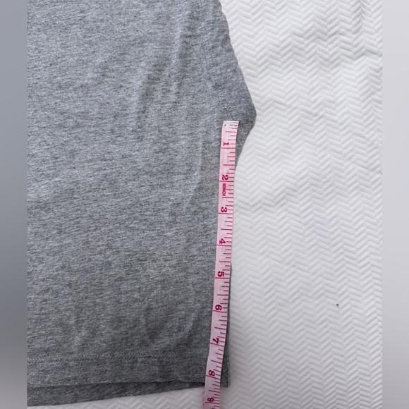 Nike Sport Gray Oversize Top in Size Small - Picture 8 of 9